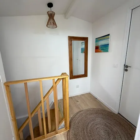 Casa vacanze Maison 4 à 6 Pers Terrasse Clim Proche Royan *